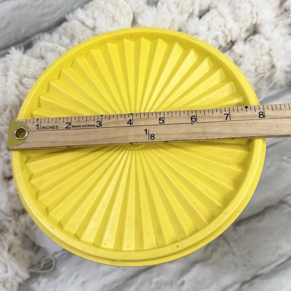 Tupperware vtg nesting